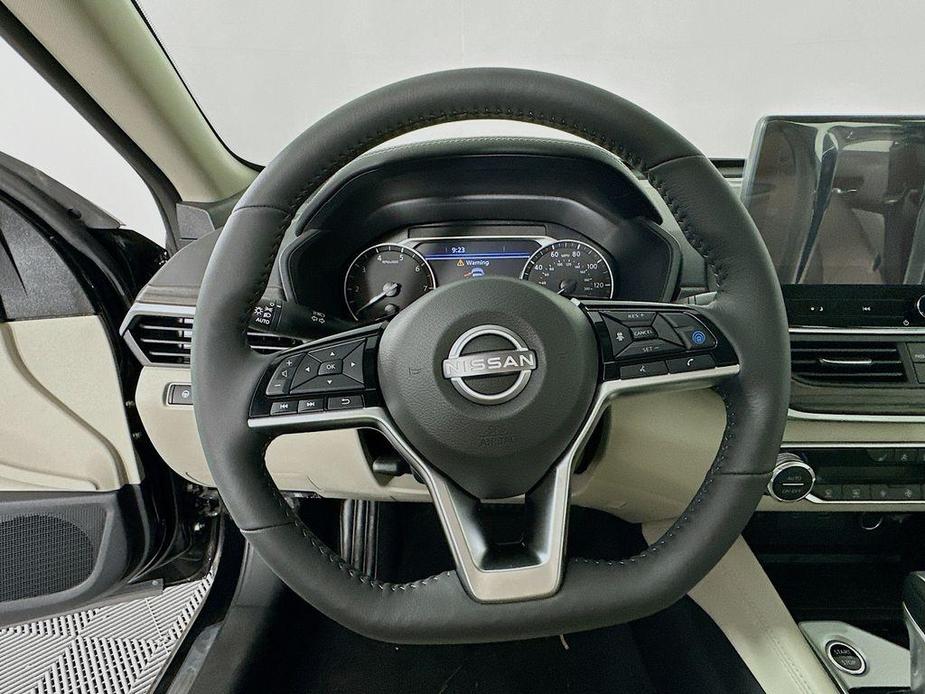 new 2025 Nissan Altima car, priced at $34,770