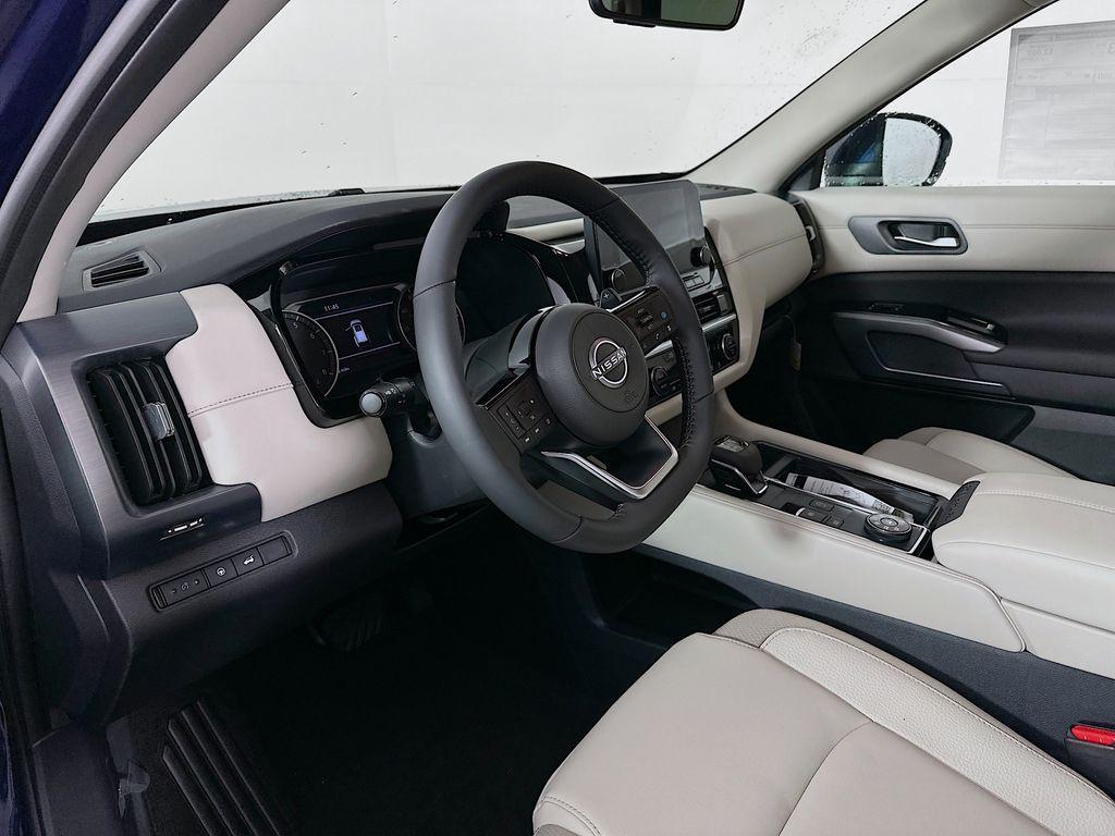 new 2025 Nissan Pathfinder car, priced at $47,610