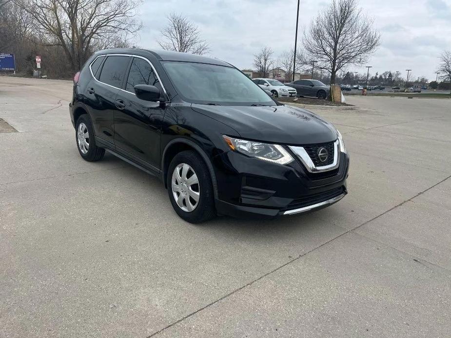 used 2018 Nissan Rogue car, priced at $15,913
