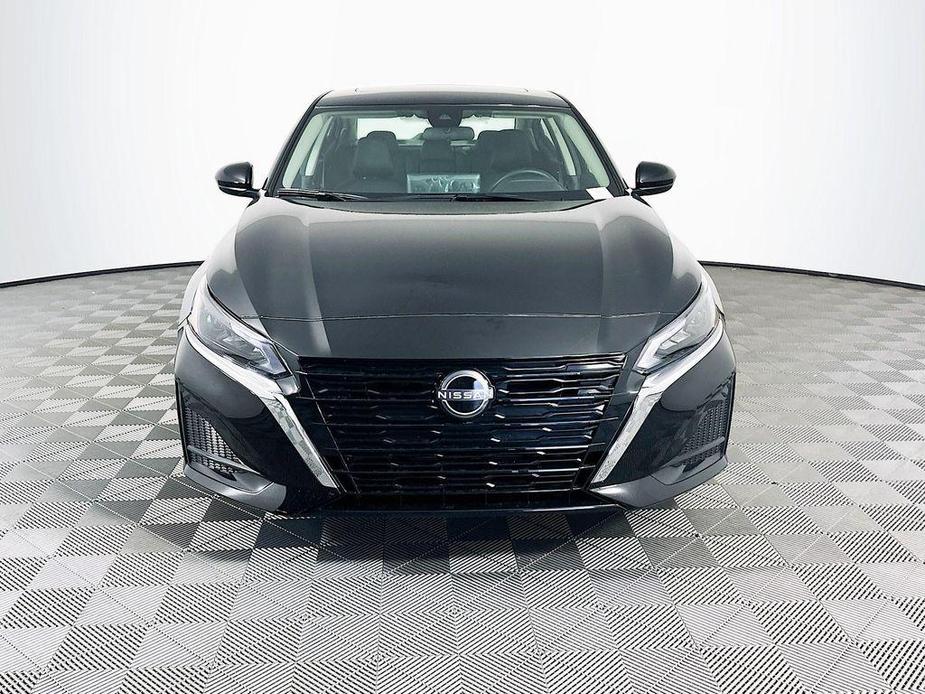 new 2025 Nissan Altima car, priced at $29,465