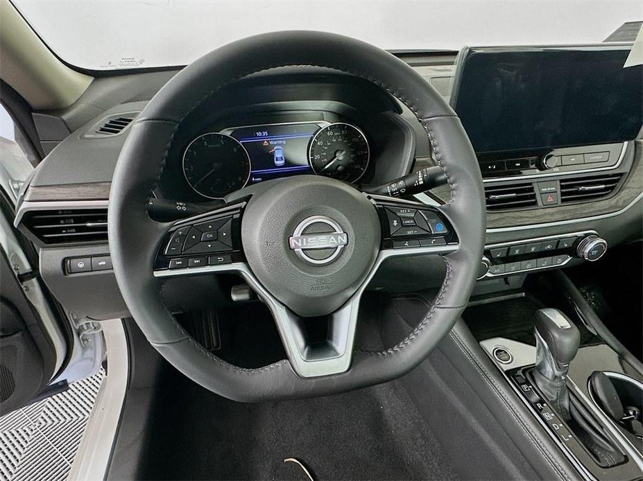new 2024 Nissan Altima car, priced at $31,209