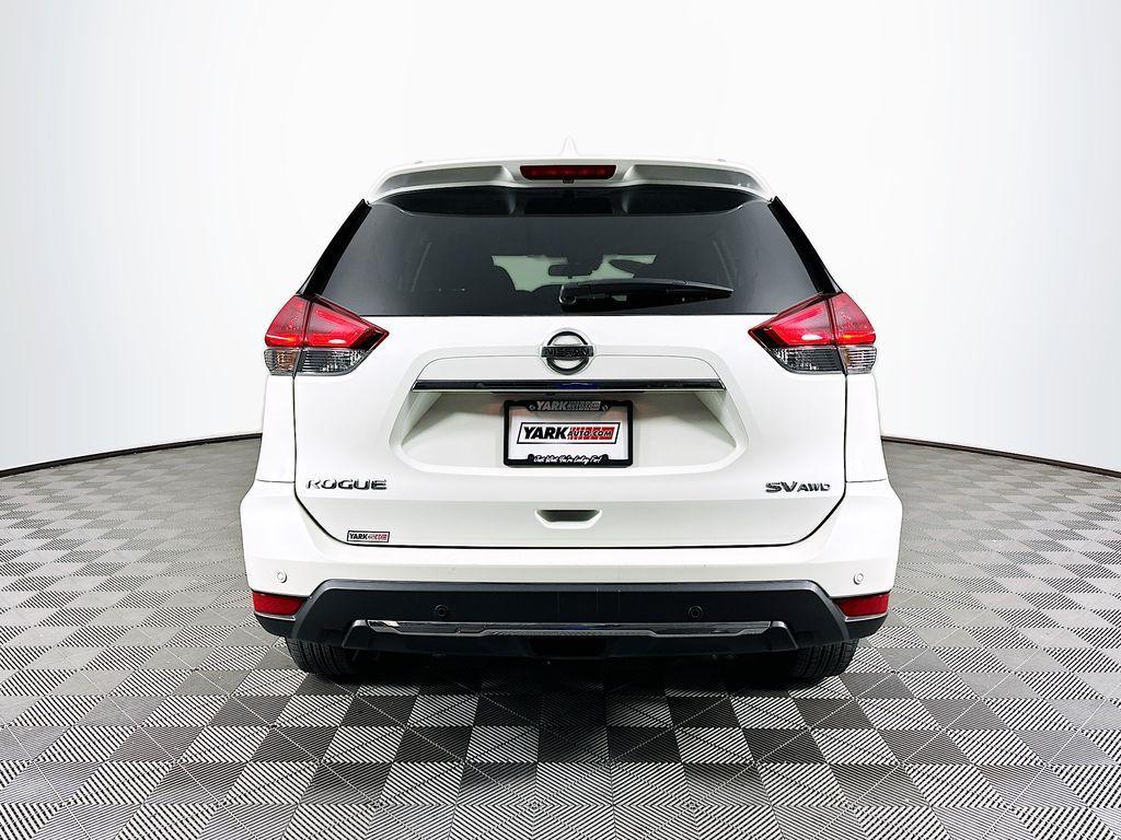 used 2020 Nissan Rogue car, priced at $18,179