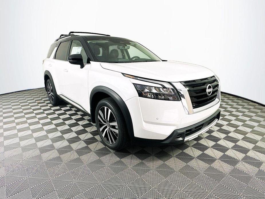 new 2025 Nissan Pathfinder car, priced at $55,435