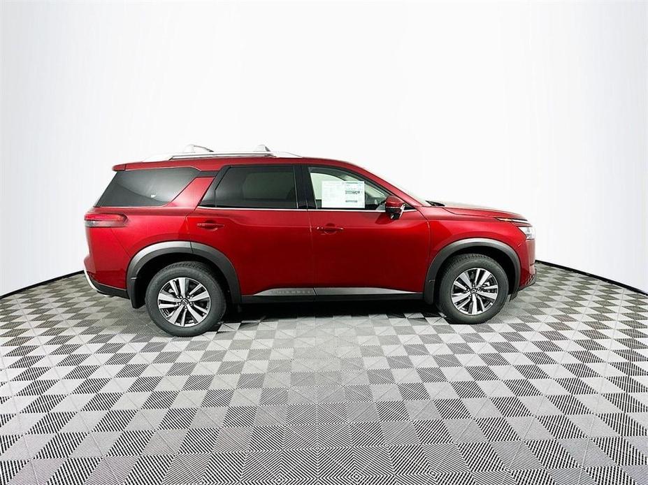 new 2024 Nissan Pathfinder car, priced at $43,112