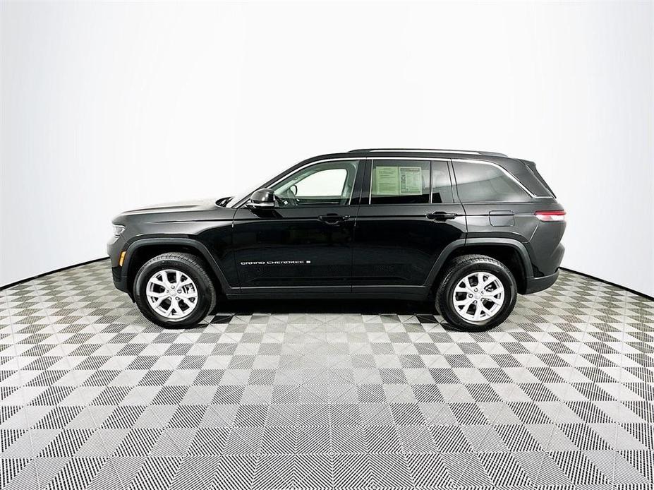 used 2022 Jeep Grand Cherokee car, priced at $37,345