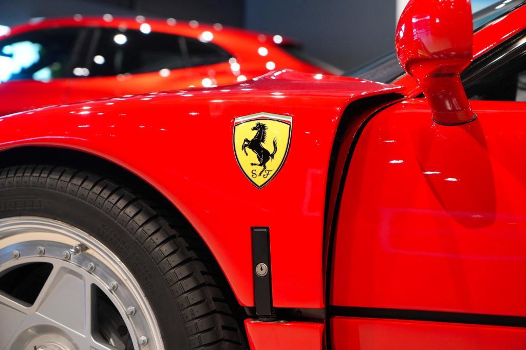 used 1992 Ferrari F40 car, priced at $3,499,900