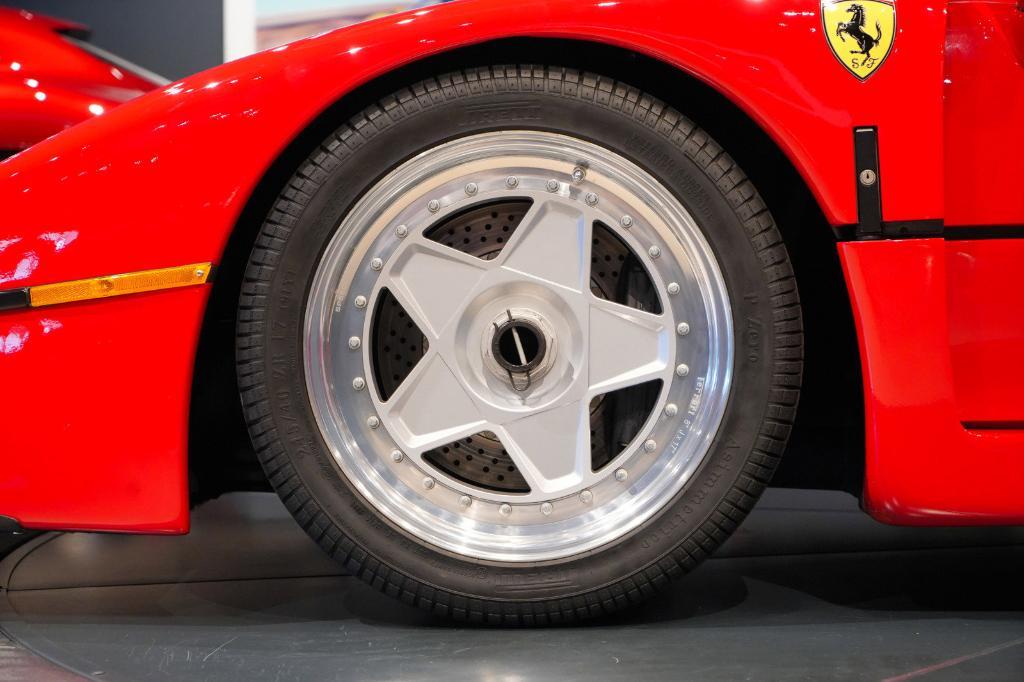 used 1992 Ferrari F40 car, priced at $3,499,900