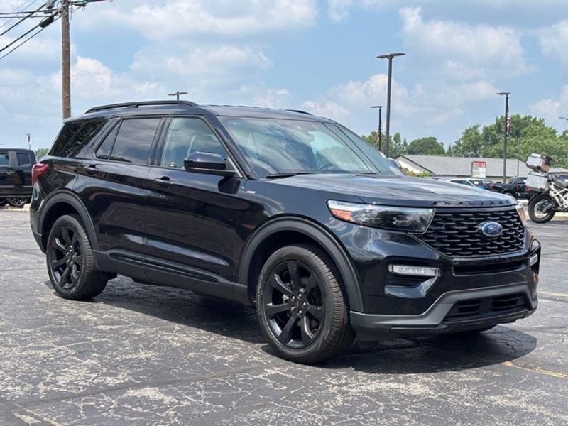 used 2023 Ford Explorer car, priced at $36,971