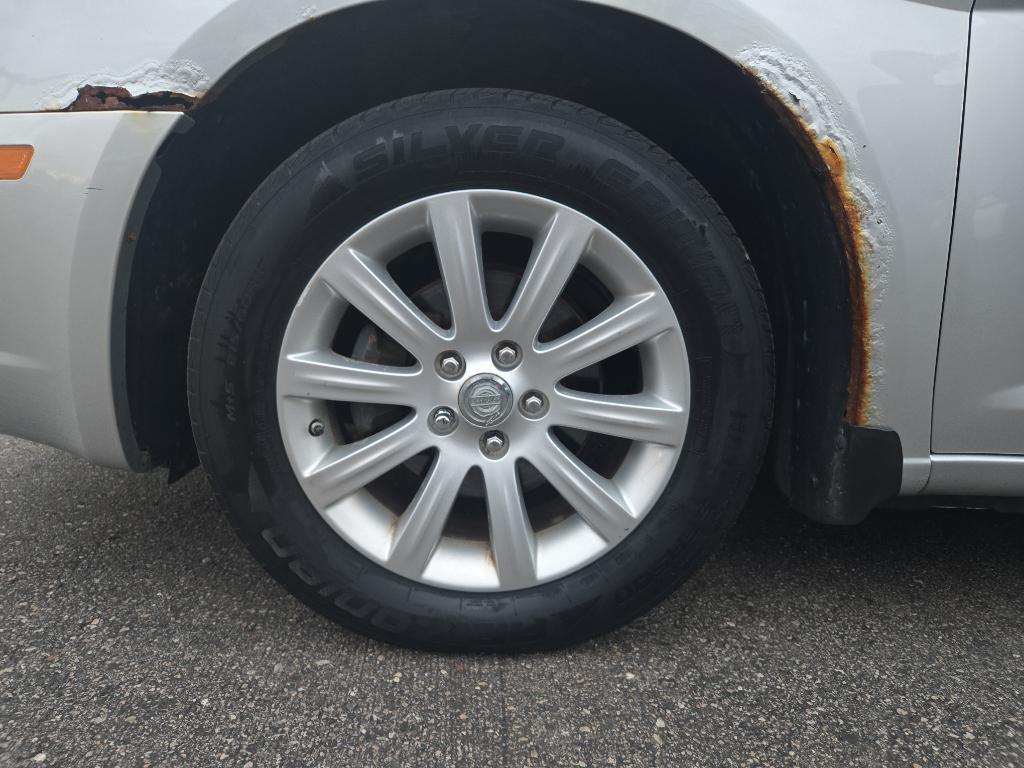 used 2010 Chrysler Sebring car, priced at $5,916