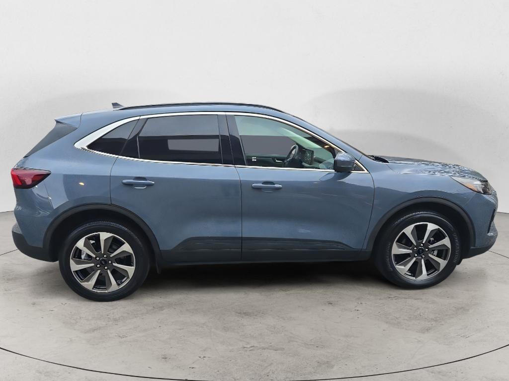 used 2023 Ford Escape car, priced at $26,980