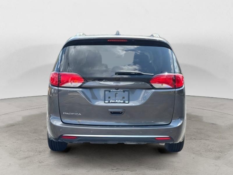 used 2018 Chrysler Pacifica car, priced at $14,985