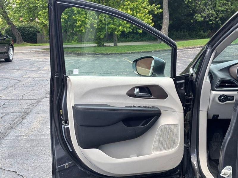 used 2018 Chrysler Pacifica car, priced at $14,985