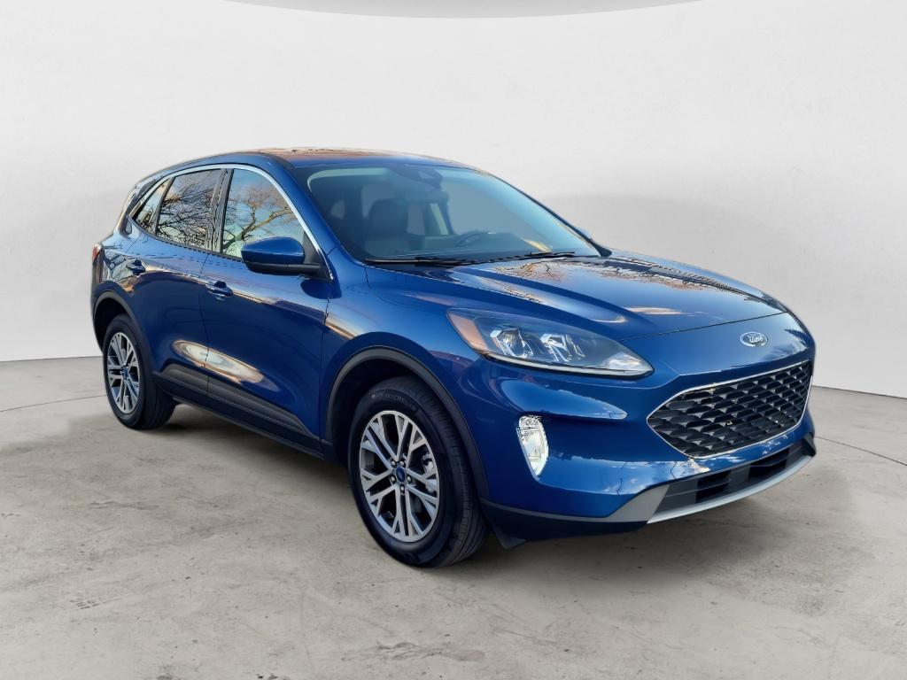 used 2022 Ford Escape car, priced at $25,736