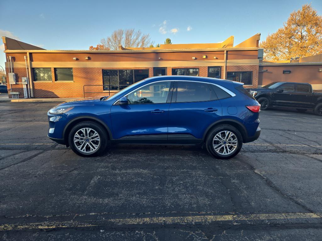 used 2022 Ford Escape car, priced at $25,986