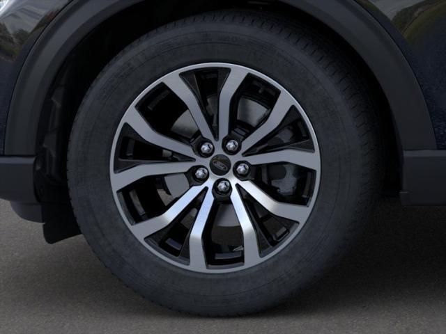 new 2025 Ford Explorer car, priced at $48,725