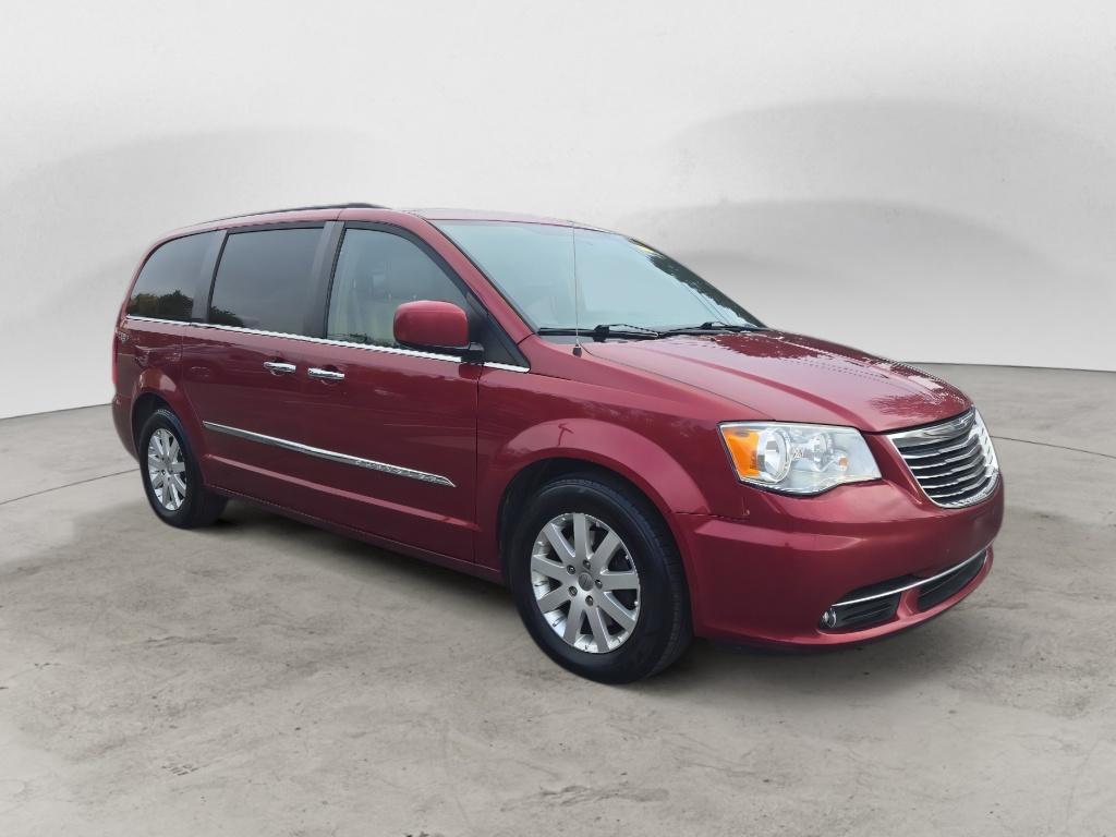 used 2014 Chrysler Town & Country car, priced at $3,999