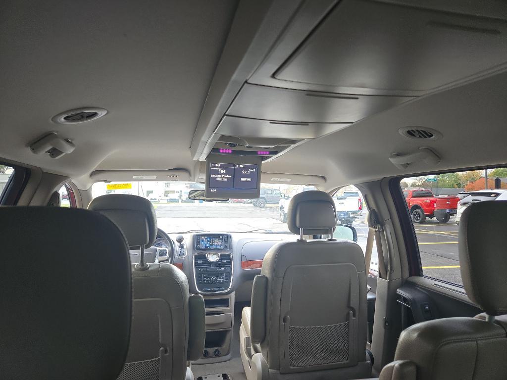 used 2014 Chrysler Town & Country car, priced at $3,999