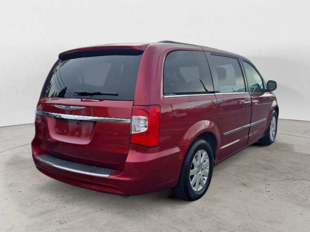 used 2014 Chrysler Town & Country car, priced at $3,999