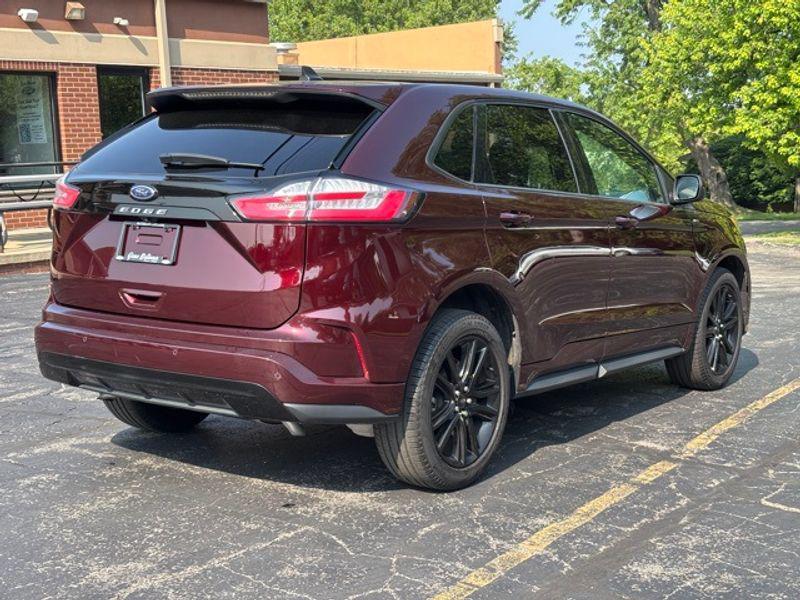 used 2023 Ford Edge car, priced at $29,395