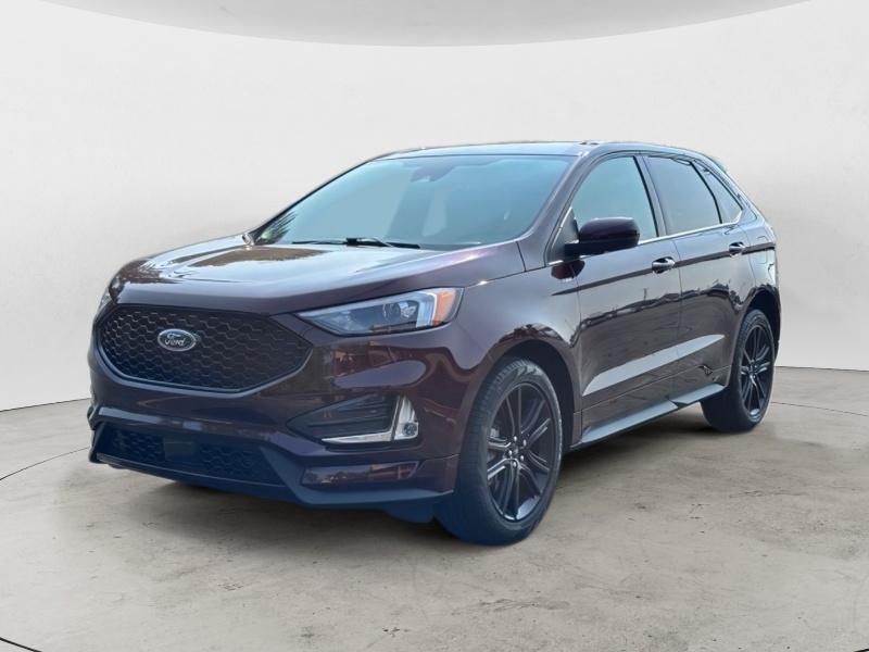 used 2023 Ford Edge car, priced at $29,395