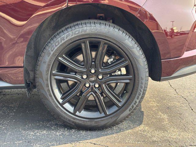 used 2023 Ford Edge car, priced at $29,995