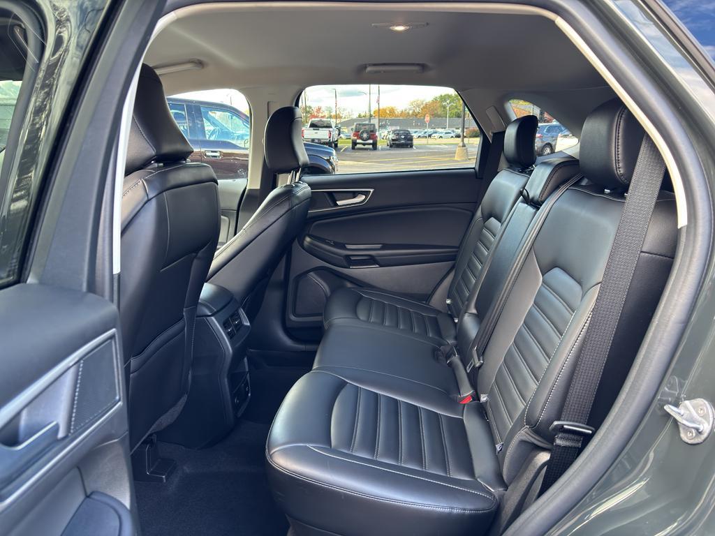 used 2024 Ford Edge car, priced at $26,903
