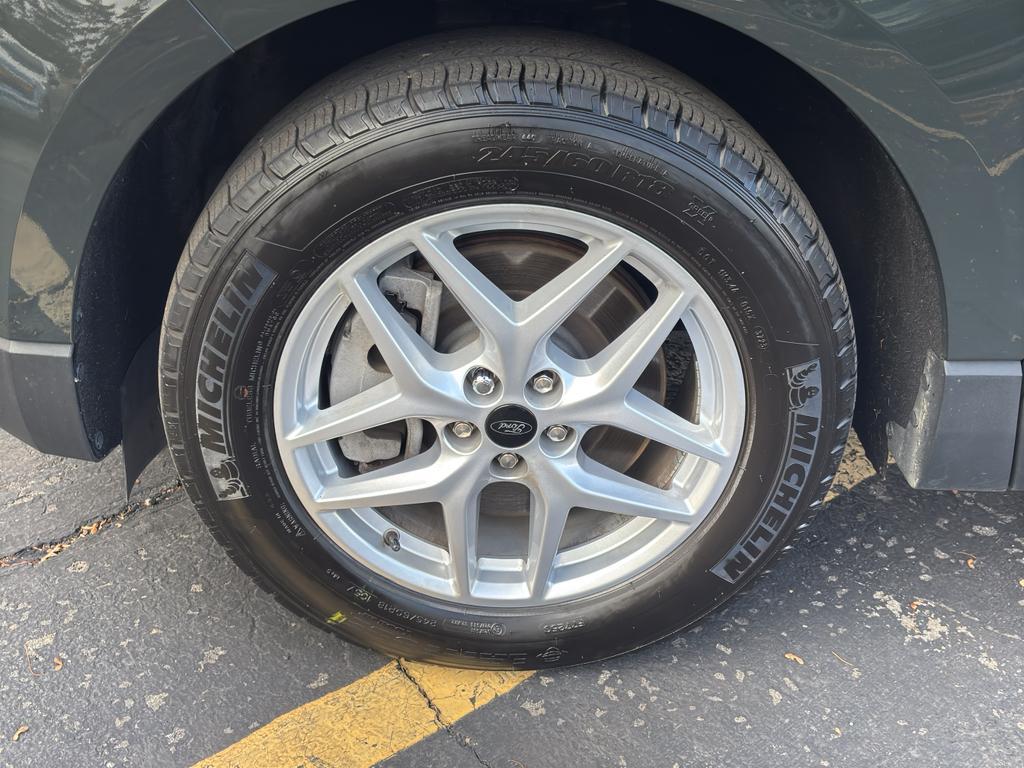 used 2024 Ford Edge car, priced at $26,903