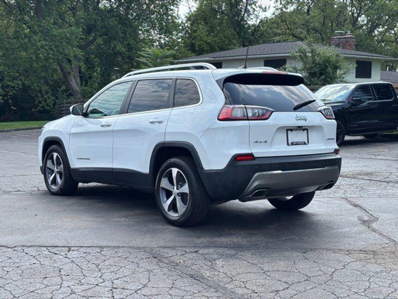 used 2020 Jeep Cherokee car, priced at $15,035