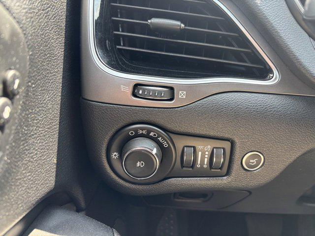 used 2020 Jeep Cherokee car, priced at $15,235