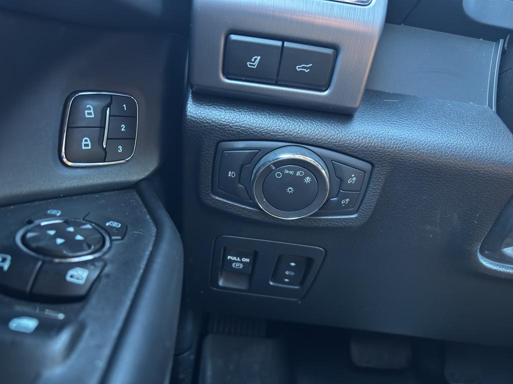 used 2020 Ford Expedition Max car, priced at $31,136