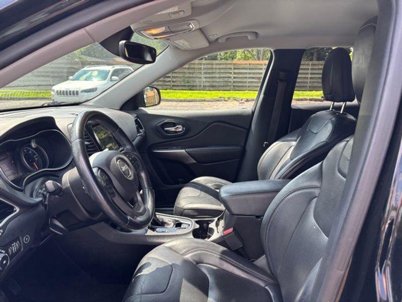 used 2019 Jeep Cherokee car, priced at $14,503