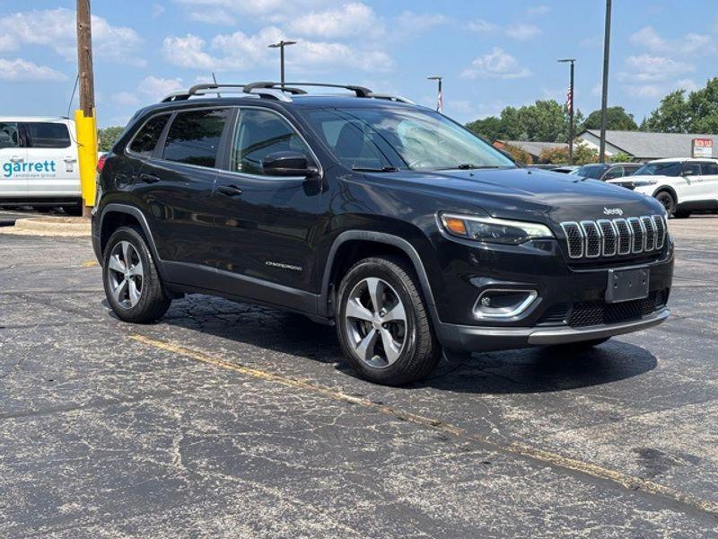 used 2019 Jeep Cherokee car, priced at $14,503
