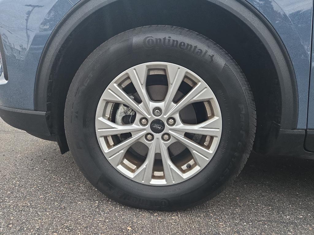 used 2023 Ford Escape car, priced at $24,725