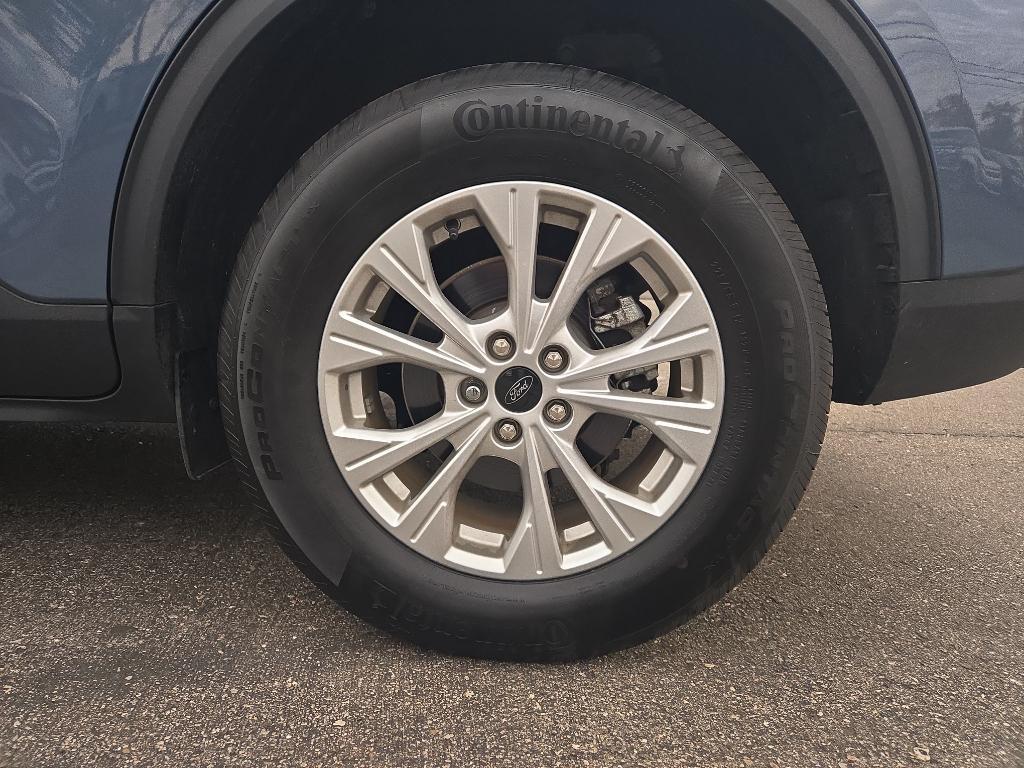 used 2023 Ford Escape car, priced at $24,725