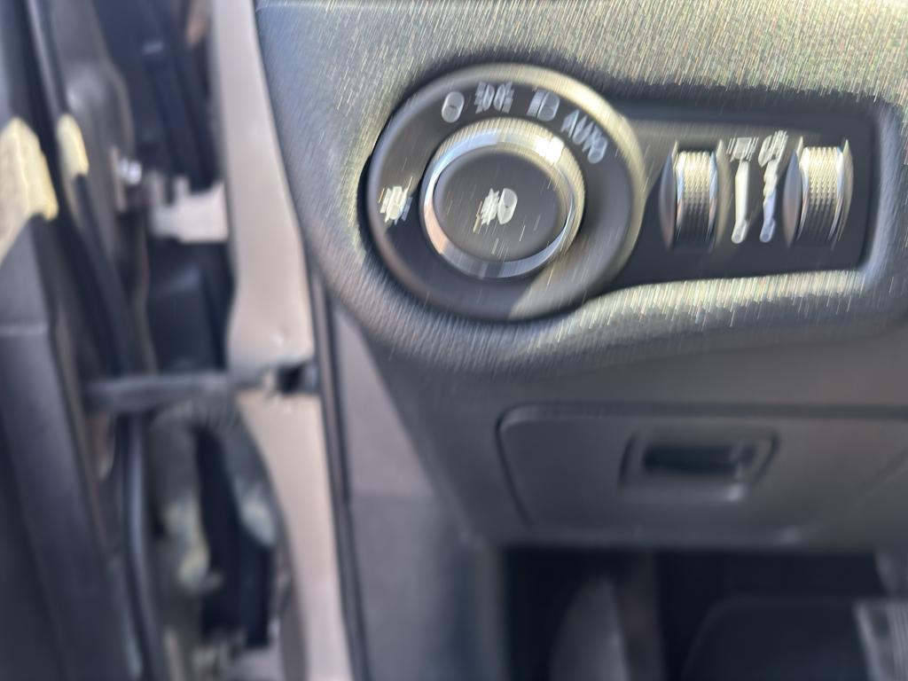 used 2016 Jeep Cherokee car, priced at $10,995