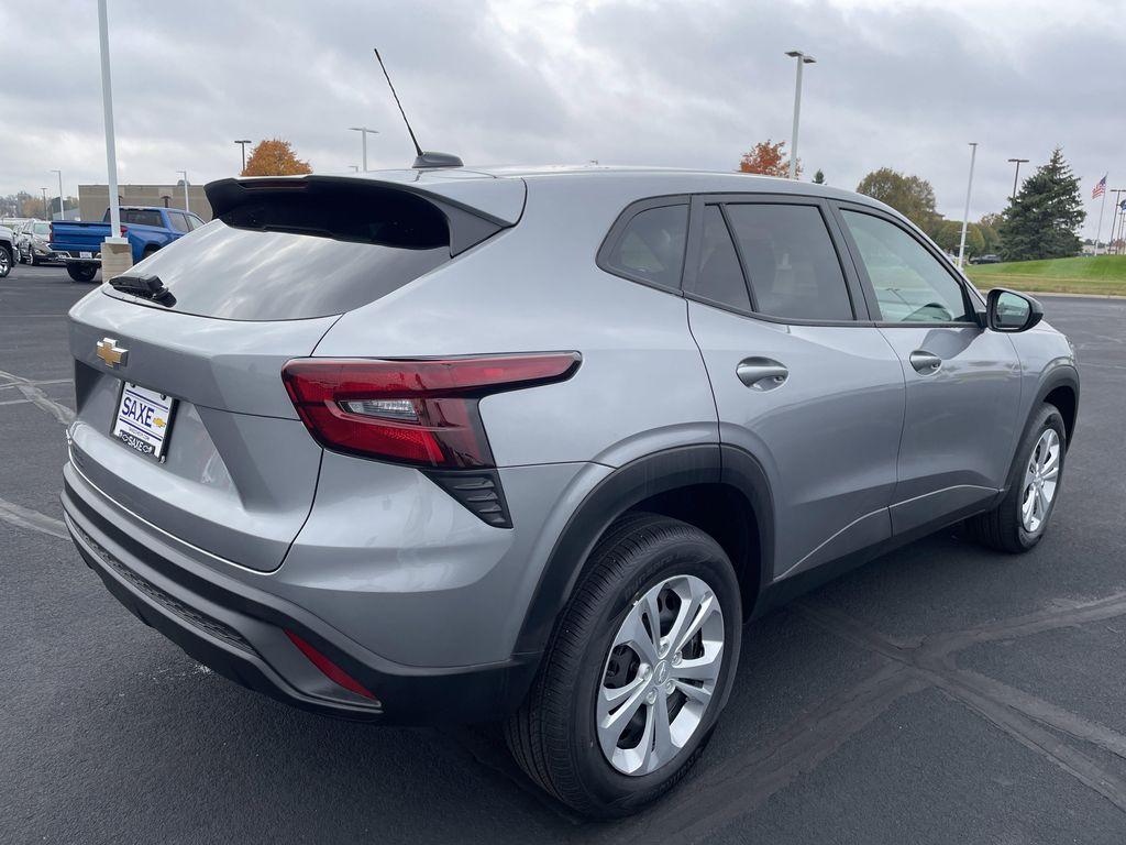 used 2025 Chevrolet Trax car, priced at $24,995