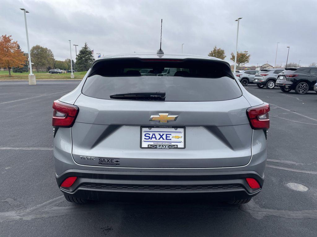 used 2025 Chevrolet Trax car, priced at $24,995