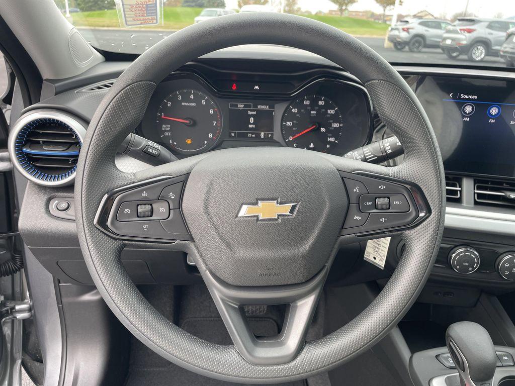 used 2025 Chevrolet Trax car, priced at $24,995