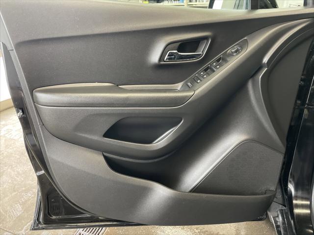 used 2022 Chevrolet Trax car, priced at $21,995
