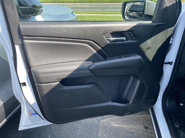 new 2025 Chevrolet Colorado car, priced at $44,935