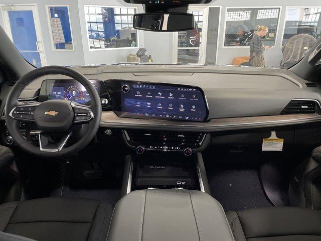 new 2025 Chevrolet Suburban car, priced at $70,965