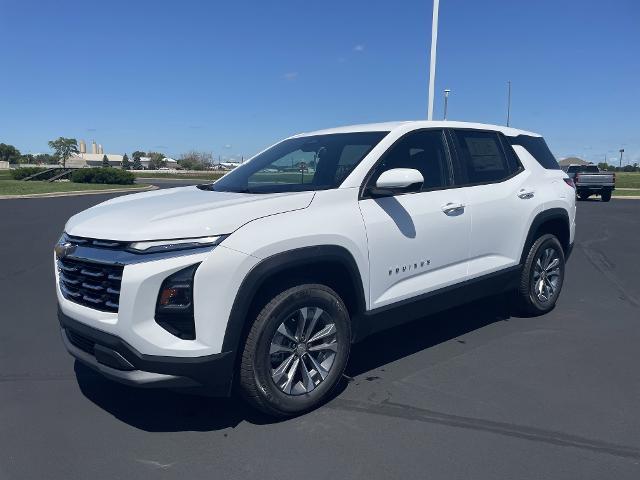 new 2026 Chevrolet Equinox car, priced at $29,995