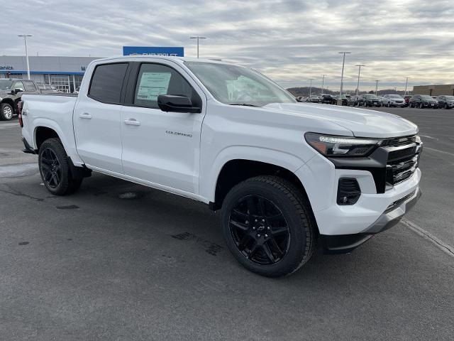 new 2025 Chevrolet Colorado car, priced at $45,242