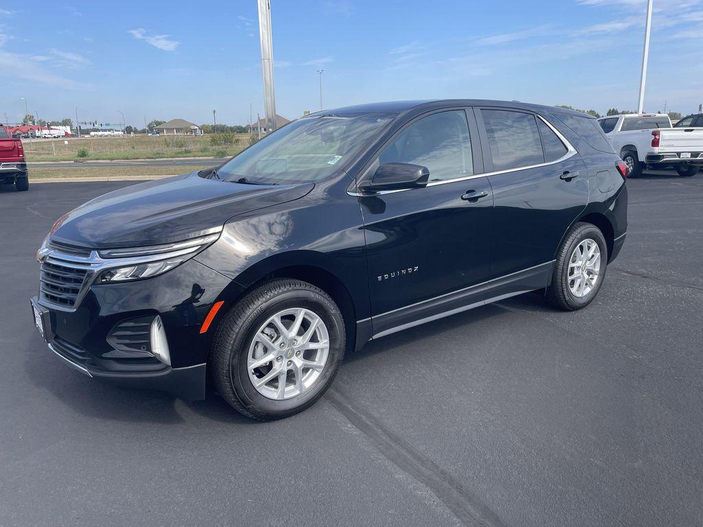 used 2024 Chevrolet Equinox car, priced at $28,999