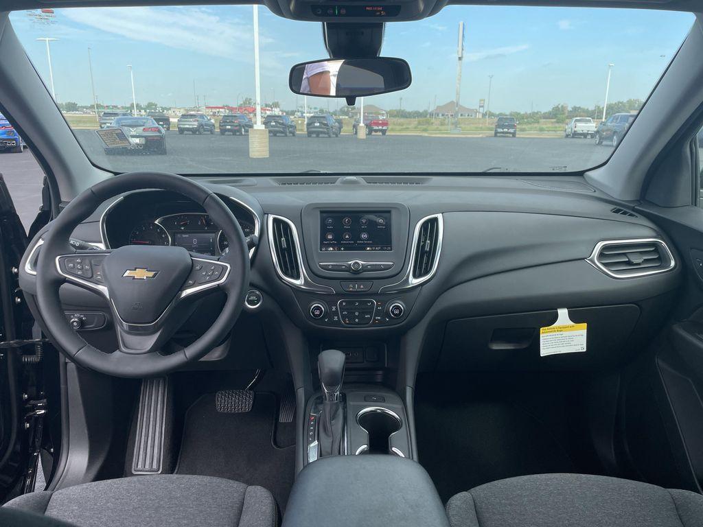 used 2024 Chevrolet Equinox car, priced at $28,999