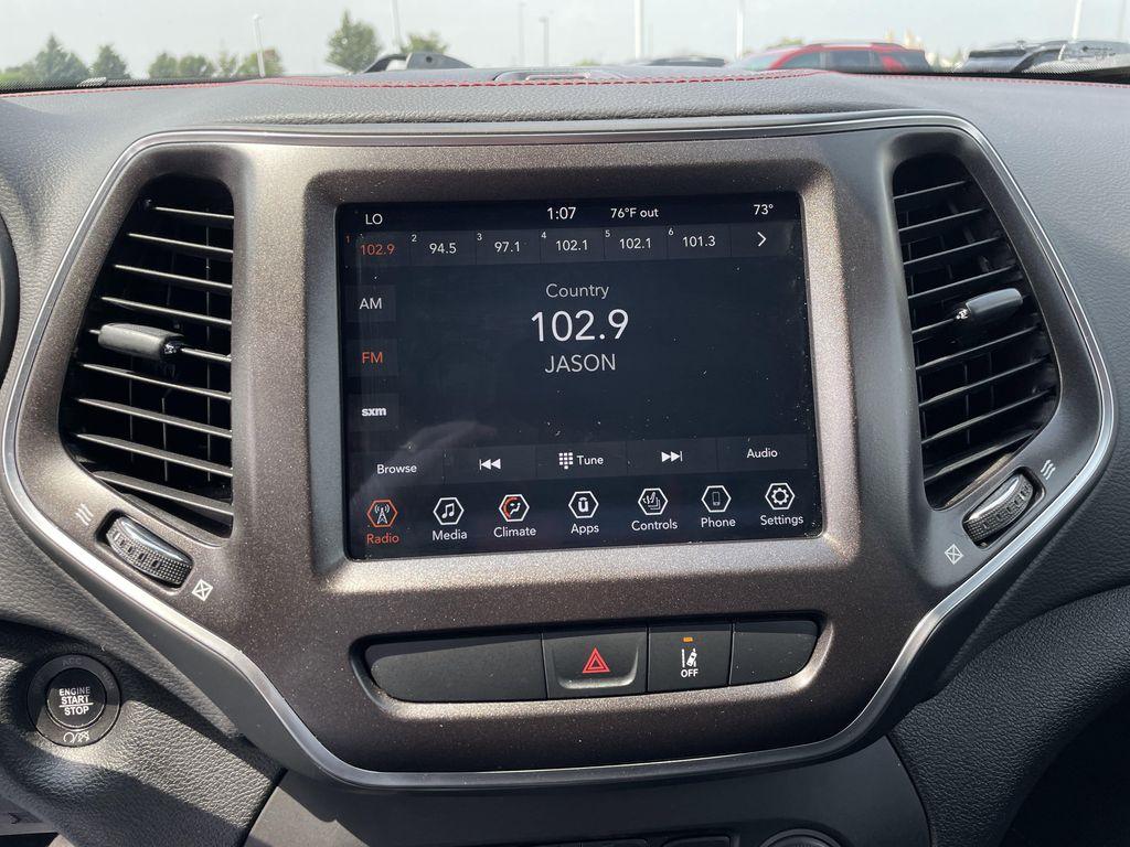 used 2022 Jeep Cherokee car, priced at $25,499