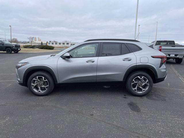 new 2025 Chevrolet Trax car, priced at $23,333