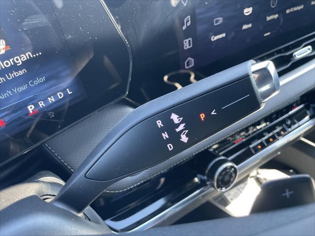used 2025 Chevrolet Equinox car, priced at $34,620