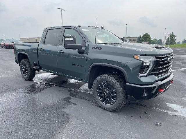 new 2025 Chevrolet Silverado 3500 car, priced at $64,995