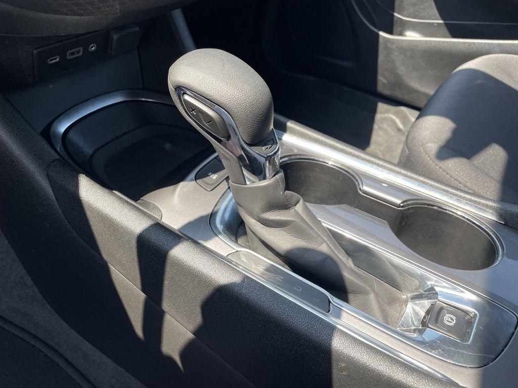 used 2024 Chevrolet Malibu car, priced at $17,999